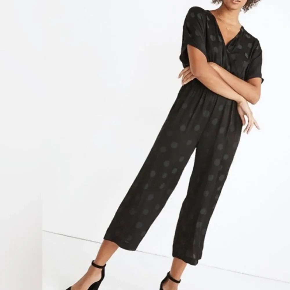 Madewell Wrap-Front Smock-Waist Jumpsuit in Dot Jacquard in Size Small